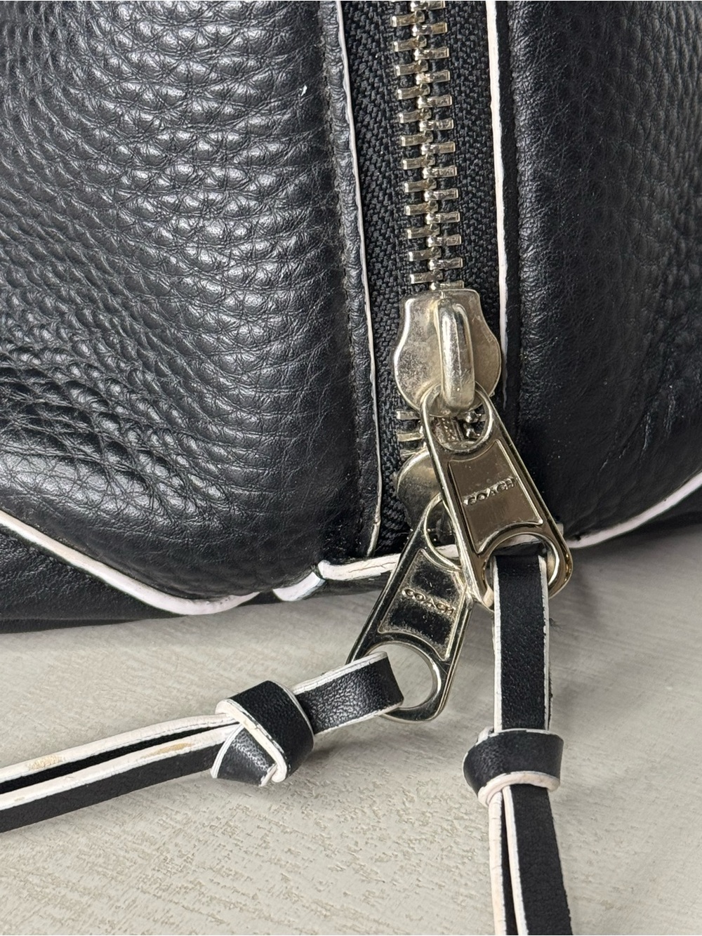 Coach - Bleecker Preston Black Pebbled Leather Satchel Large 14” White Trim - Picture 3 of 12